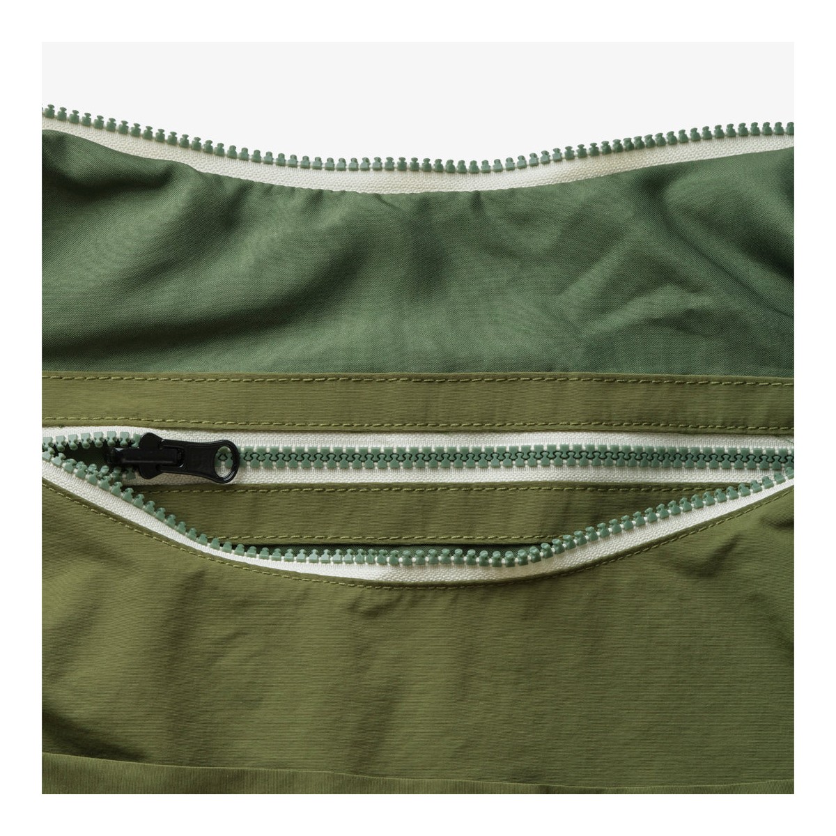 BOLSO THREAD SLOUCHY BAG OLIVE - 4
