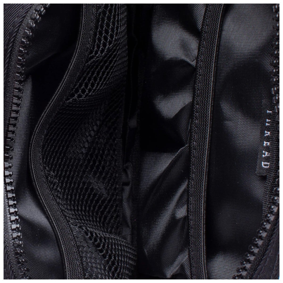 BANANO THREAD FANNY PACK BLACK - 3