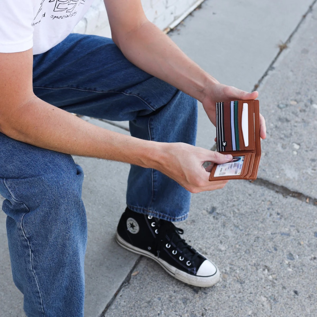BILLETERA THREAD CASH BIFOLD WALLET WESLEY - 3