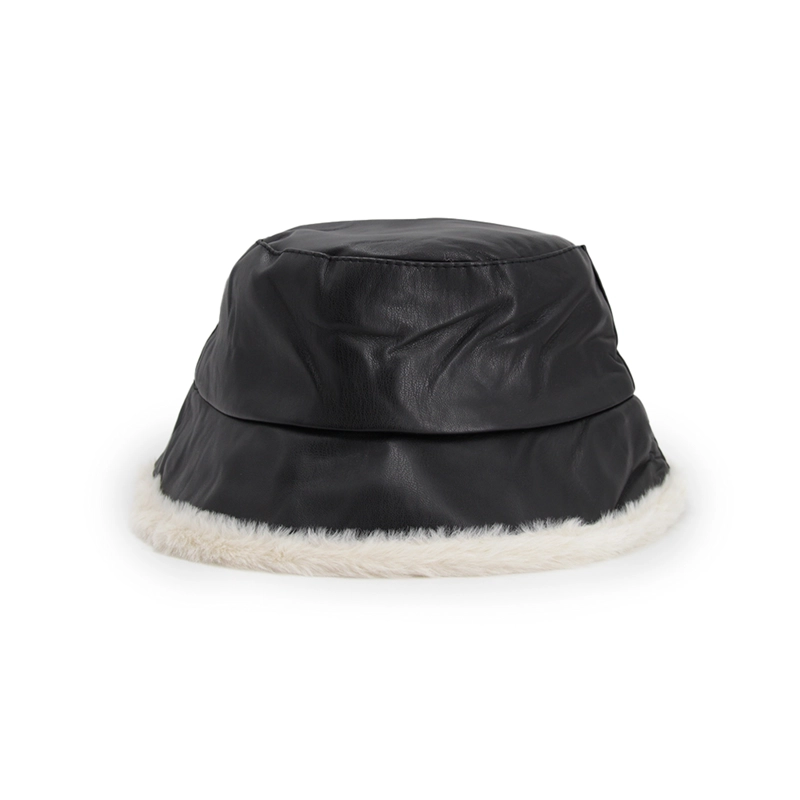BUCKET HAT CUERINA PELUDO - 1