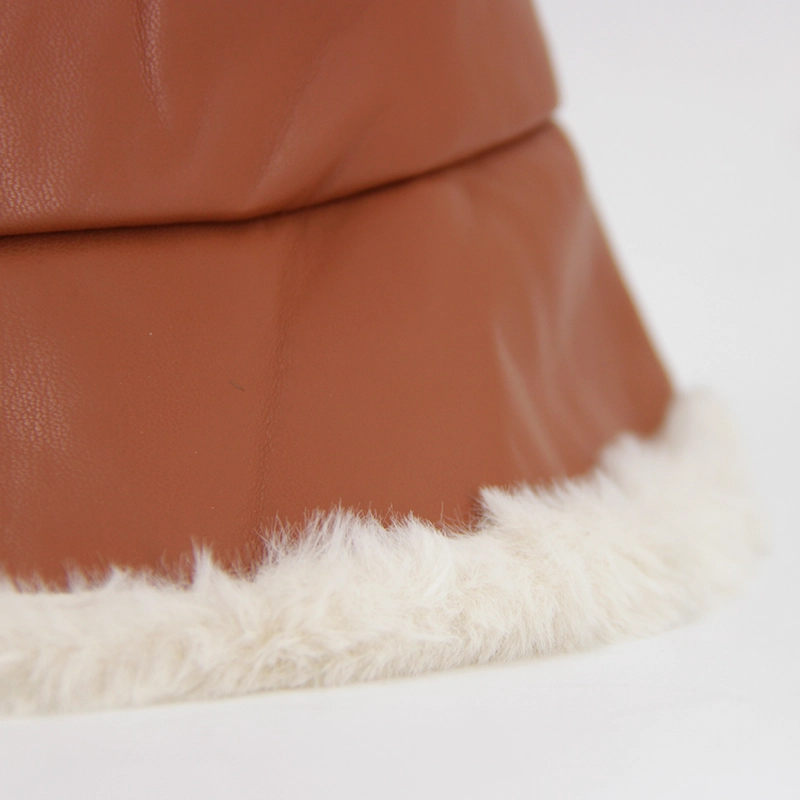 BUCKET HAT CUERINA PELUDO - 3