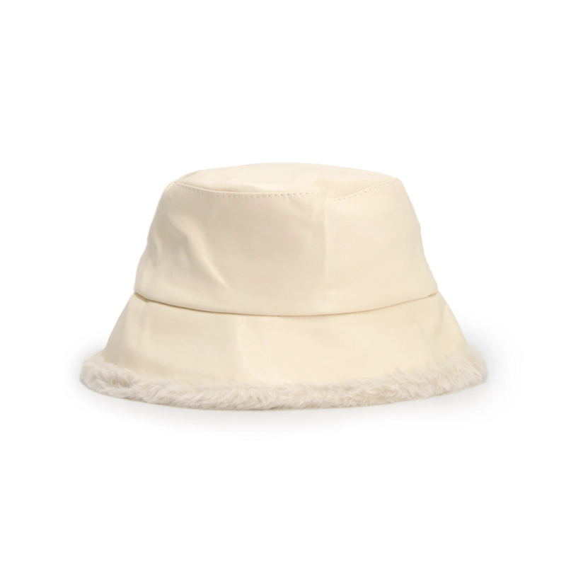 BUCKET HAT CUERINA PELUDO - 1