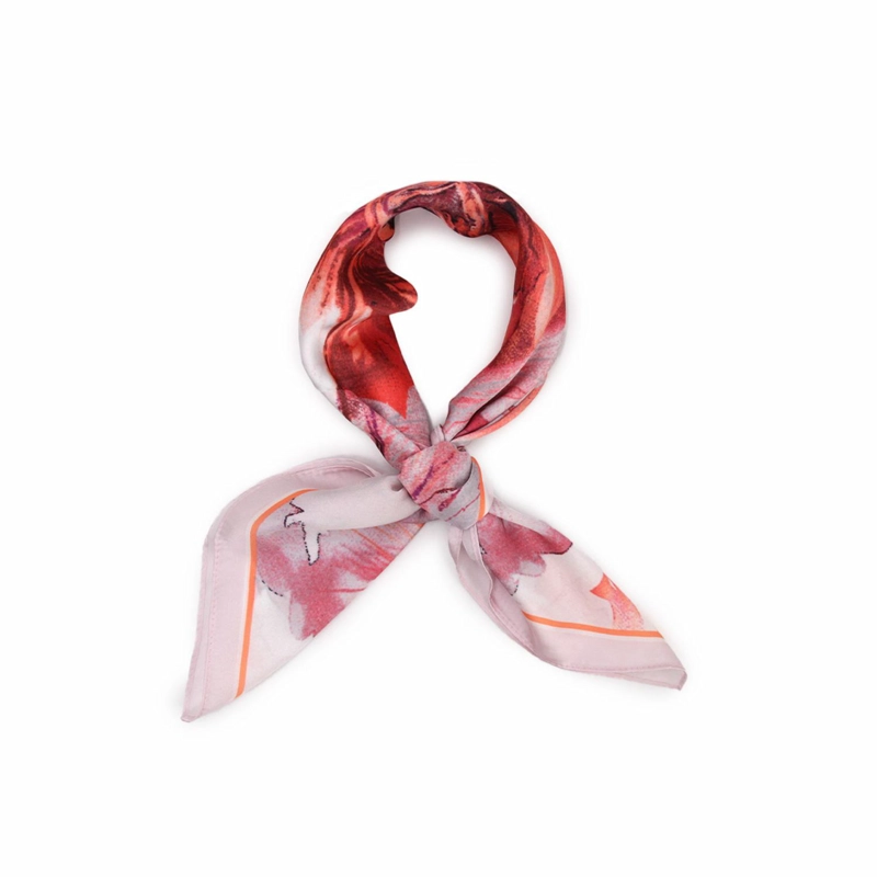 PAÑUELO TIPO SEDA 70X70 CM ESTAMPADO DISEÑO - 1