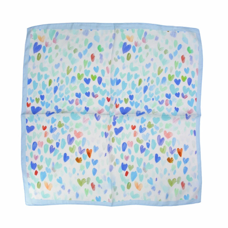 PAÑUELO DE MUJER TIPO SEDA 70X70 CM DISEÑO CORAZONES - 2