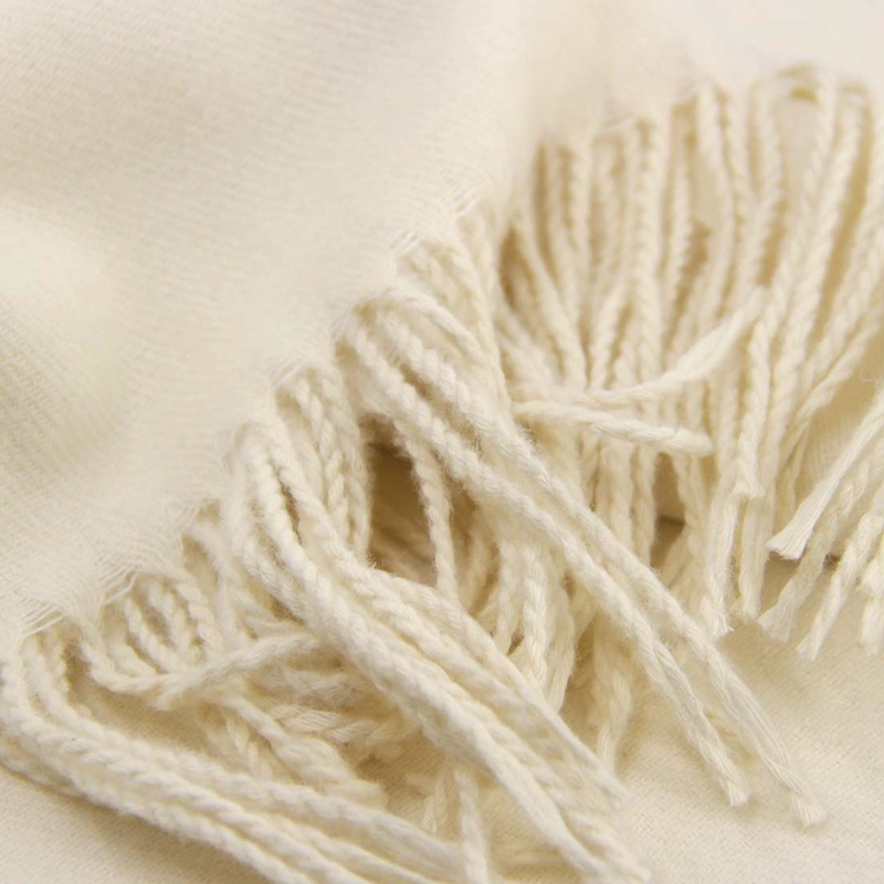 BUFANDA TIPO CASHMERE PELUDA MUJER CON FLECOS 220 G - 2