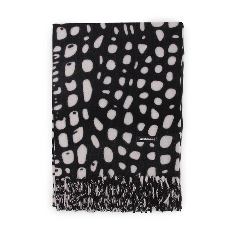 BUFANDA TIPO CASHMERE ESTAMPADO PRINT COCODRILO MUJER CON FLECOS INVIERNO - 1