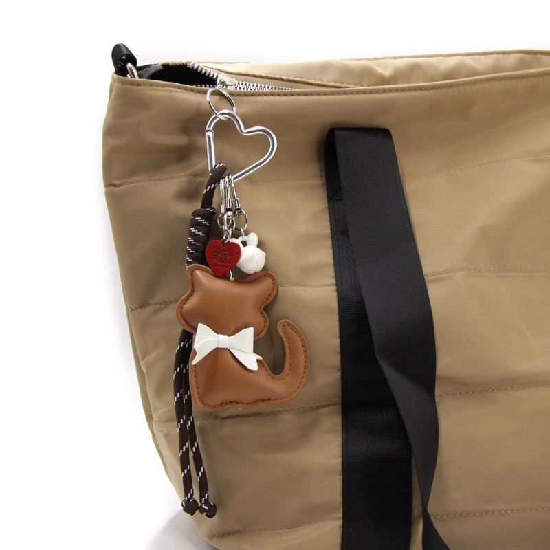 LLAVERO CHARM COLGANTE GATITO CON CORAZON PARA BOLSO 23CM - 1