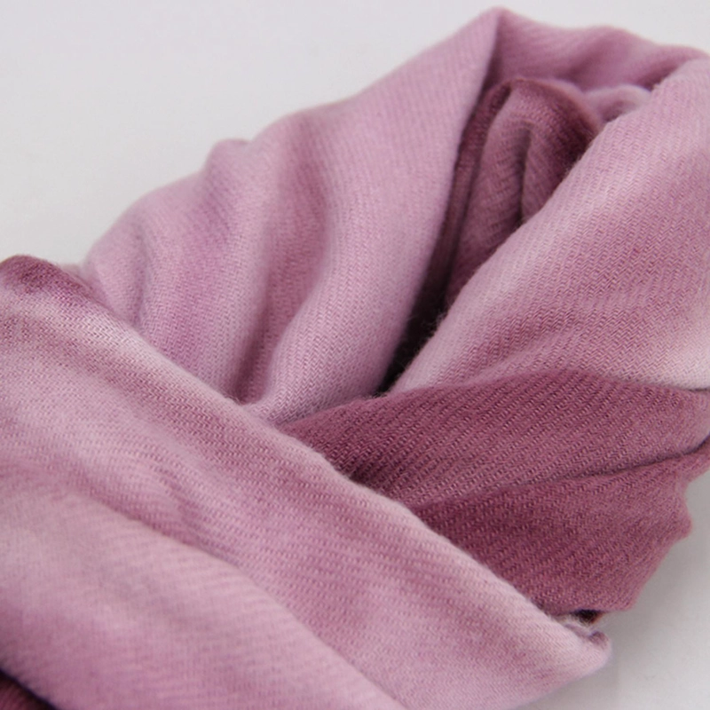 BUFANDA DEGRADADA MULTICOLOR TIPO CASHMERE SUAVE CON FLECOS - 3