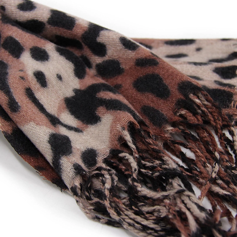 BUFANDA TIPO CASHMERE ANIMAL PRINT ELEGANTE CON FLECOS MUJER - 5