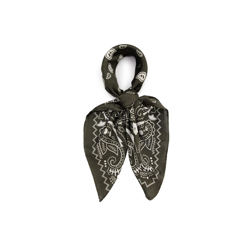PAÑUELO TIPO SEDA 70 X 70 BANDANA ELEGANTE - 1