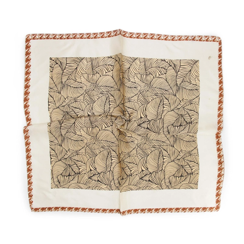 PAÑUELO TIPO SEDA 70X70 CM ESTAMPADO HOJAS ELEGANTE - 2