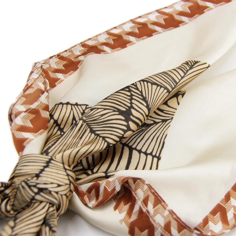 PAÑUELO TIPO SEDA 70X70 CM ESTAMPADO HOJAS ELEGANTE - 4