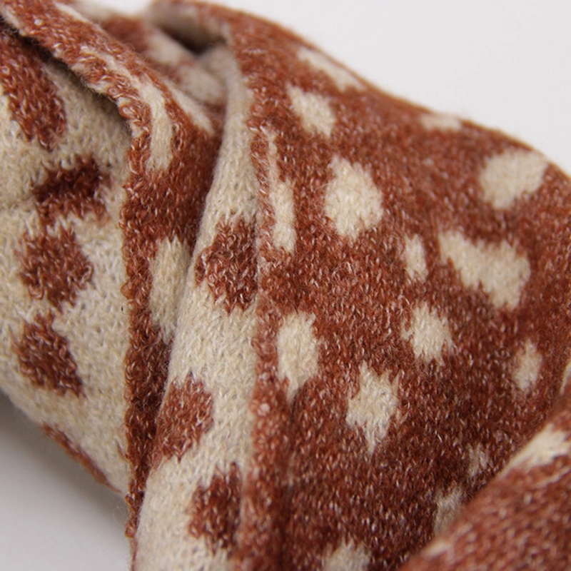 BUFANDA/CHAL TRIANGULAR MUJER TEJIDA BAMBI PRINT REVERSIBLE - 4
