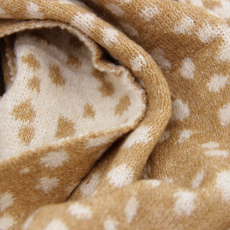 BUFANDA/CHAL TRIANGULAR MUJER TEJIDA BAMBI PRINT REVERSIBLE - 4