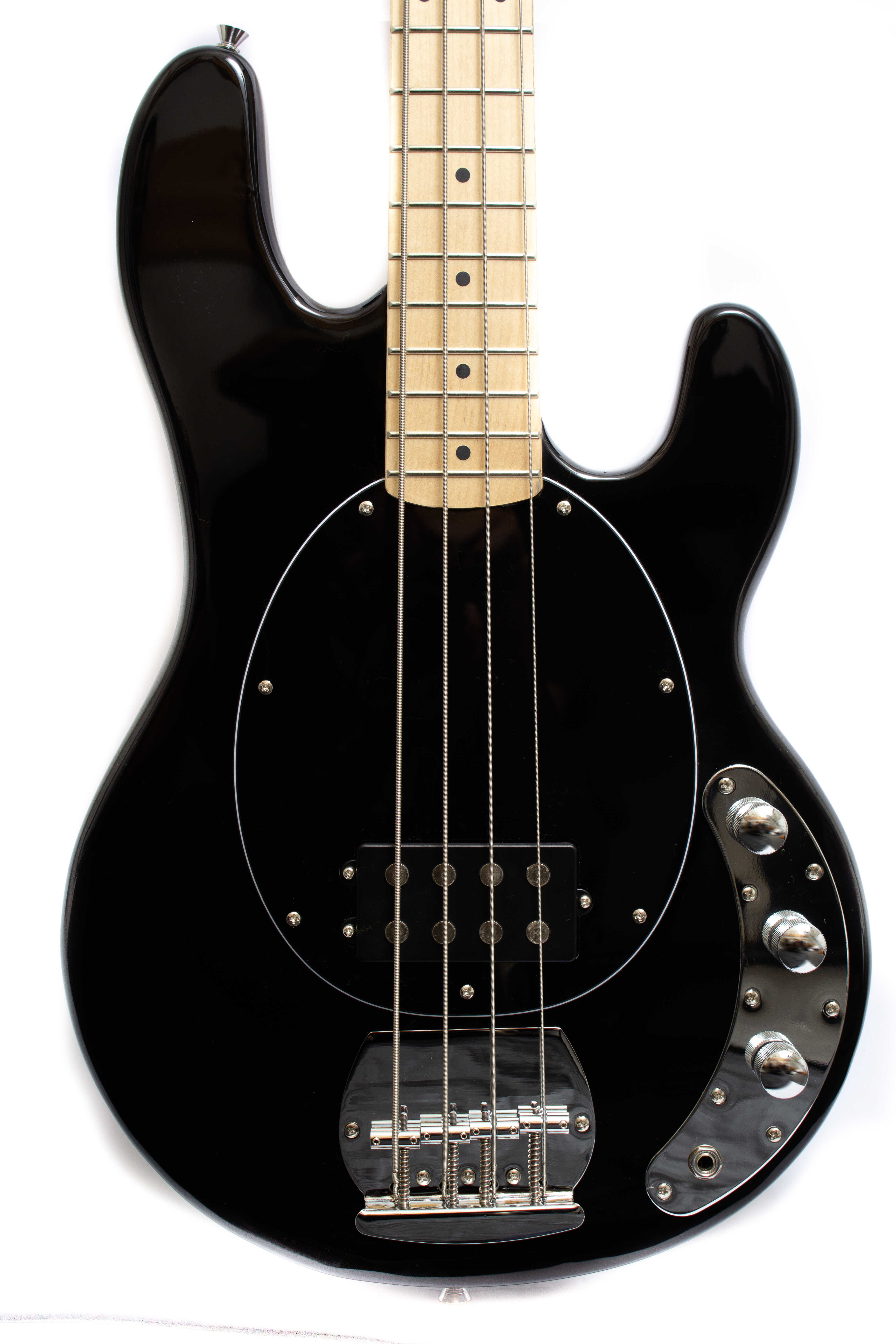 BAJO ELÉCTRICO XGTR STINGRAY NEGRO MB100-BK - 3