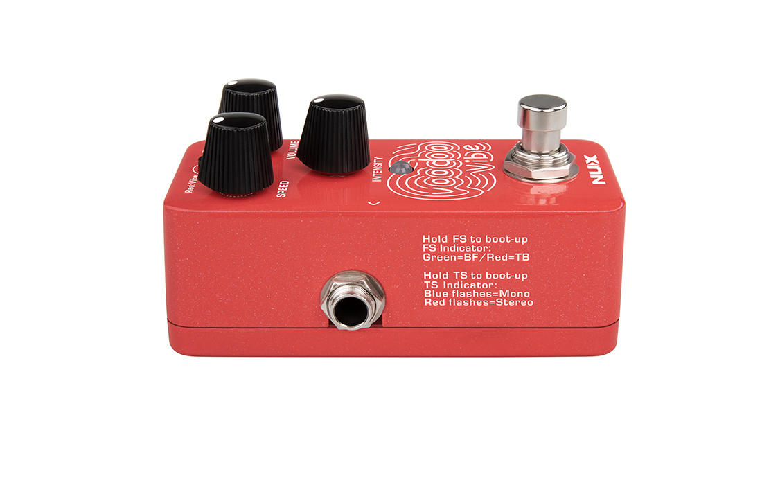 PEDAL DE EFECTOS NUX VIBE/CHORUS VOODO NCH-3 - 4