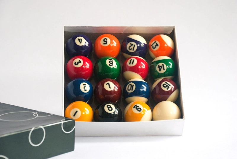 BOLAS DE POOL 2' - 1