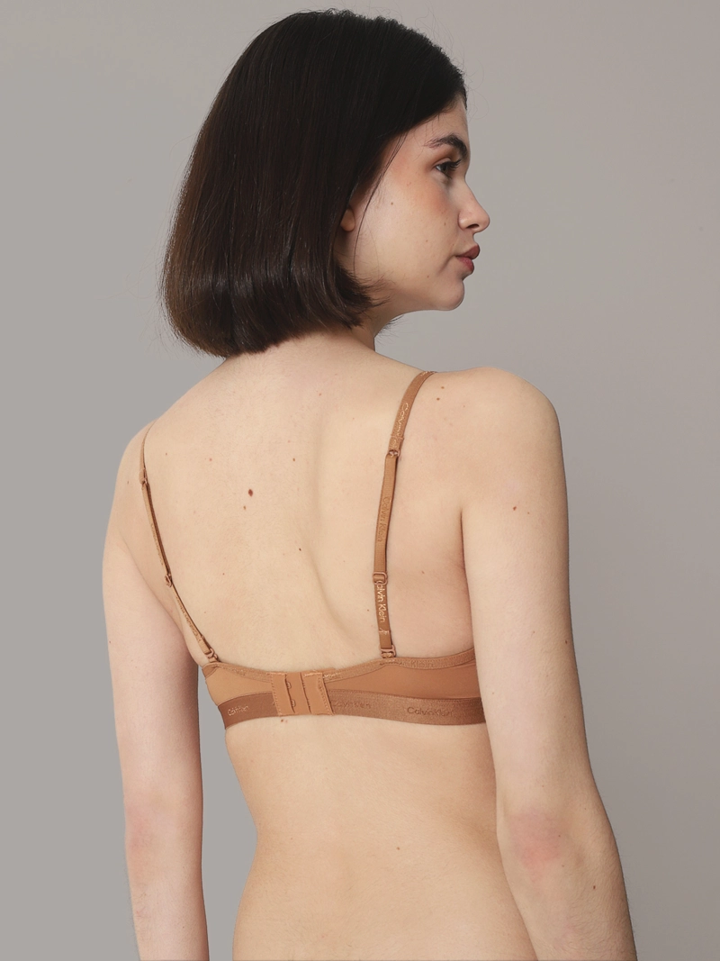 BRALETTE MUJER CALVIN KLEIN TRIÁNGULO BODY NATURAL - 3