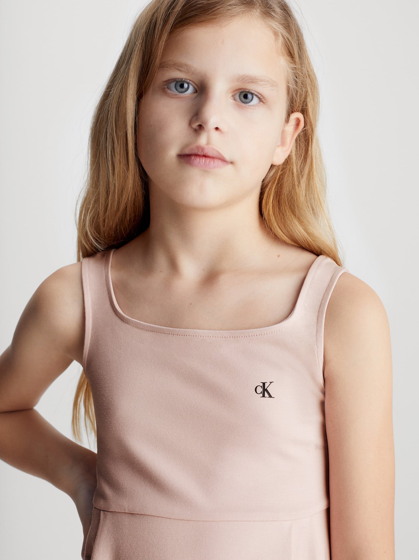 VESTIDO NIÑA CALVIN KLEIN ROSA BACK LOGO TAPE - 3