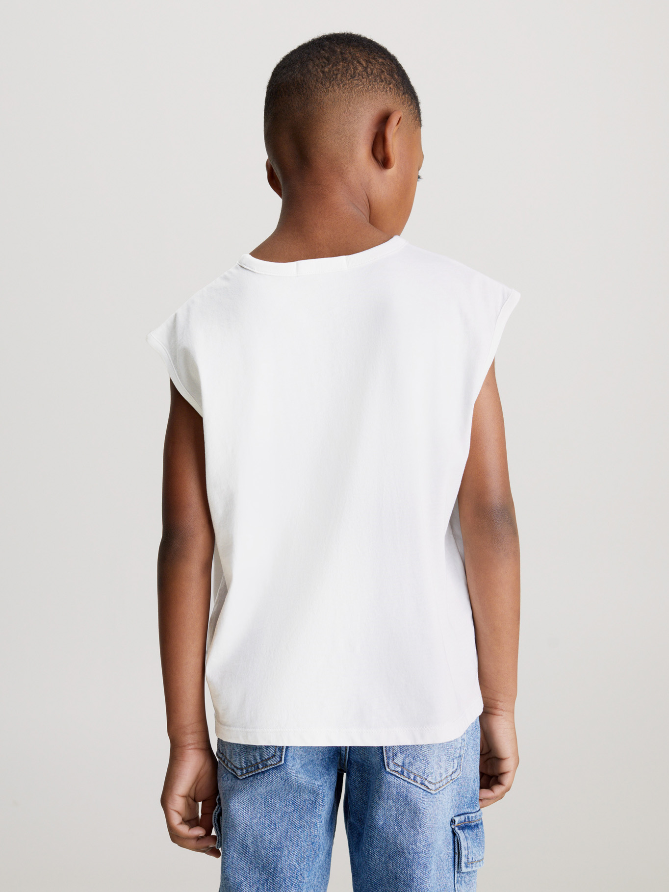 POLERA ALGODÓN NIÑO CALVIN KLEIN MONOLOGO RELAXED - 5