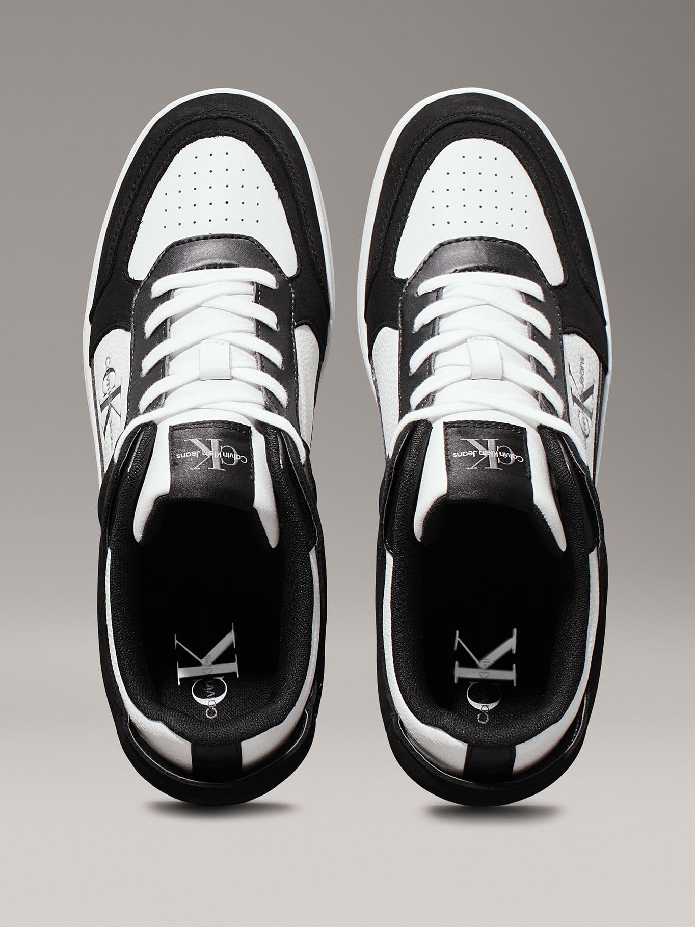 ZAPATILLAS DE CUERO BASKET CUP MID - 3