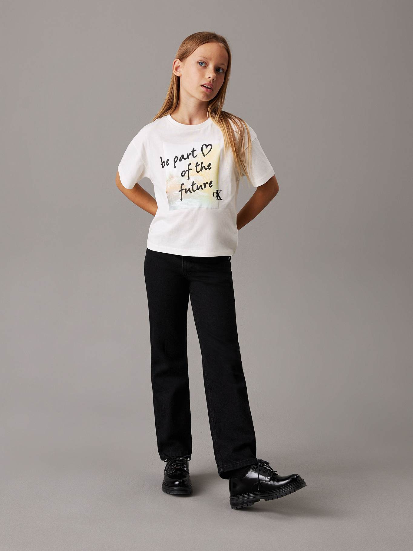POLERA NIÑA CITY GRAPHIC - 2