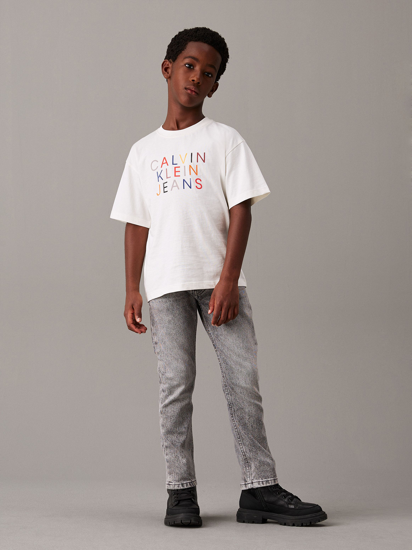 POLERA NIÑO LOGO GRAPHIC - 2