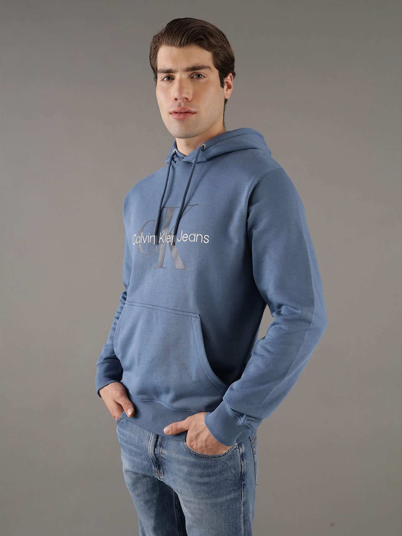 POLERON CON GORRO SEASONAL MONOLOGO - 1