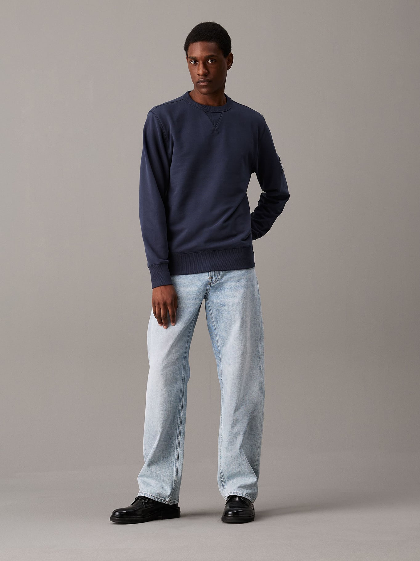 POLERON BADGE CREW NECK - 2
