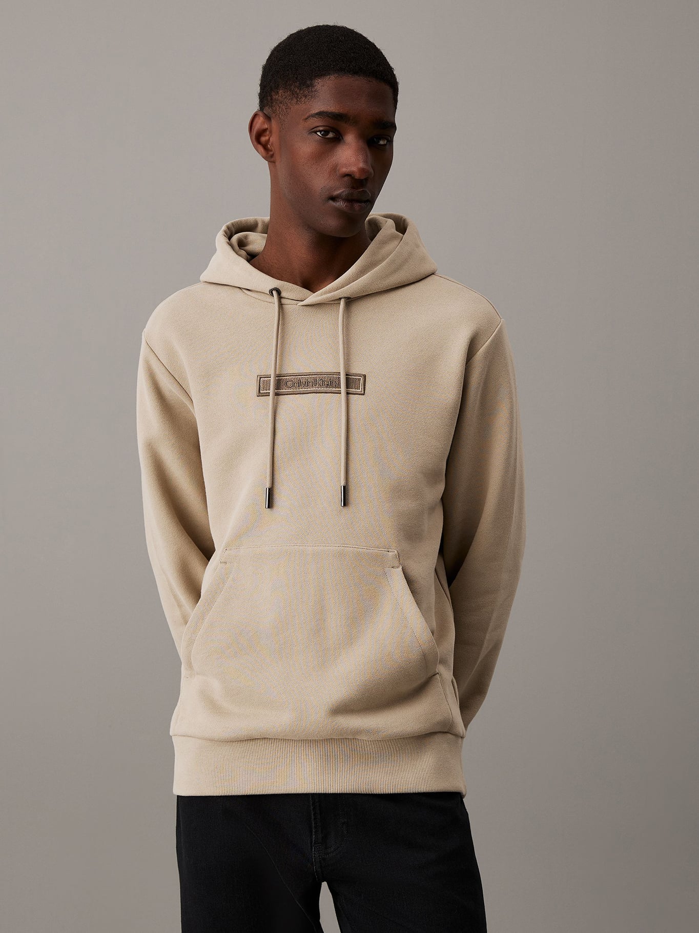 POLERON CON GORRO EMBROIDERED LOGO PEACHED - 1