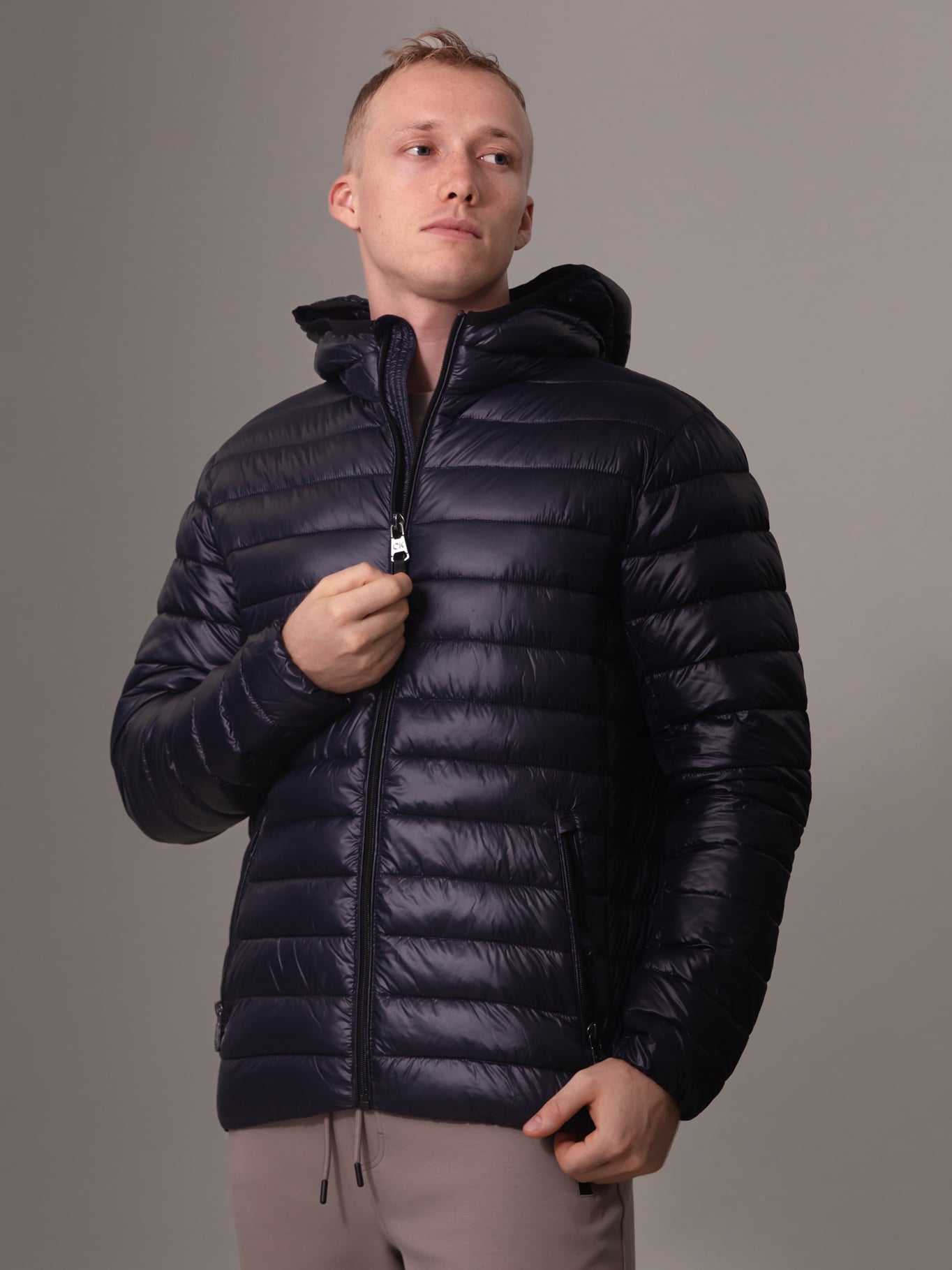 PARKA CON GORRO PACKABLE - 1
