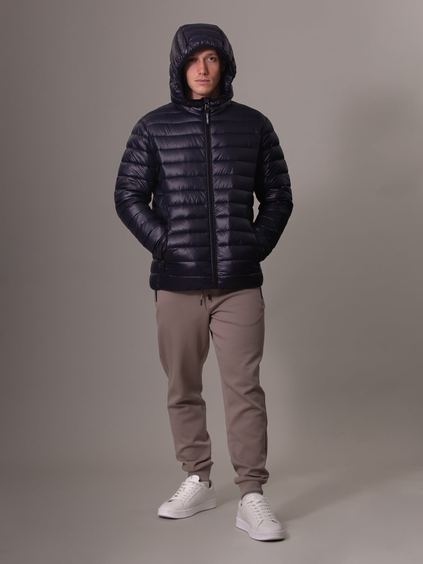 PARKA CON GORRO PACKABLE - 4