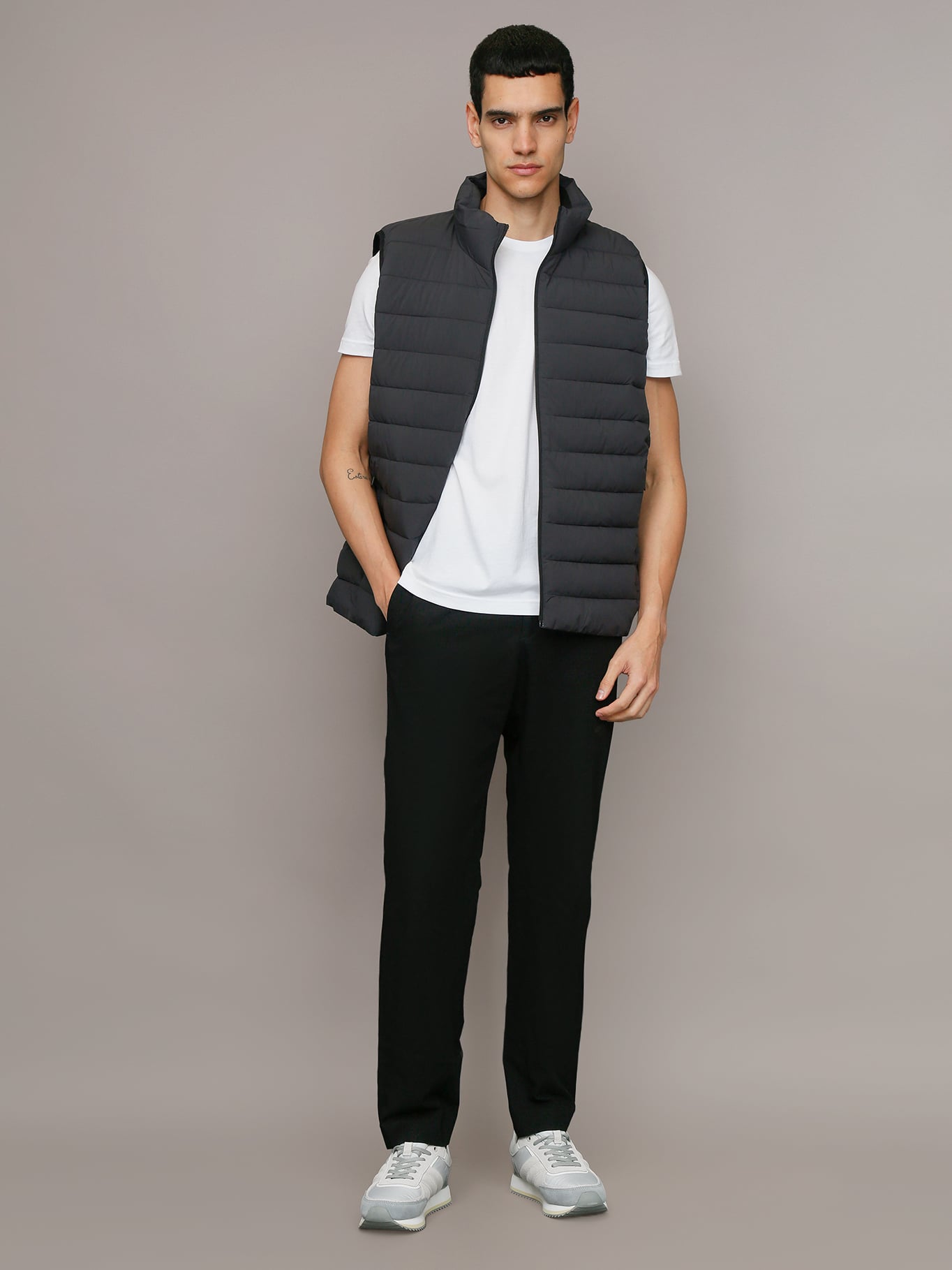 CHAQUETA VEST LIGERA ACOLCHADA - 2