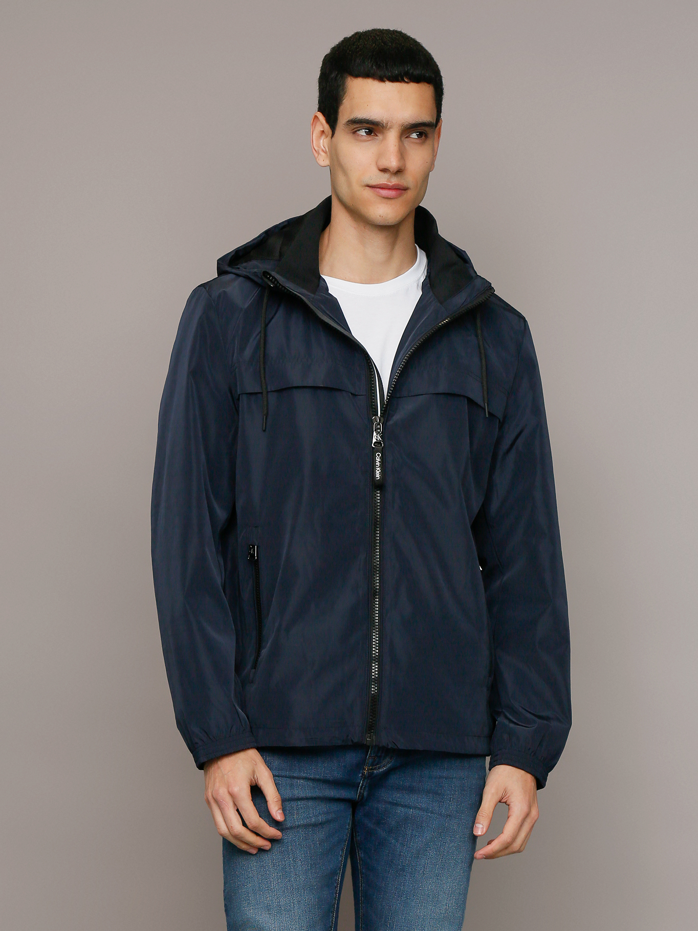 CHAQUETA LIGERA CON GORRO - 1