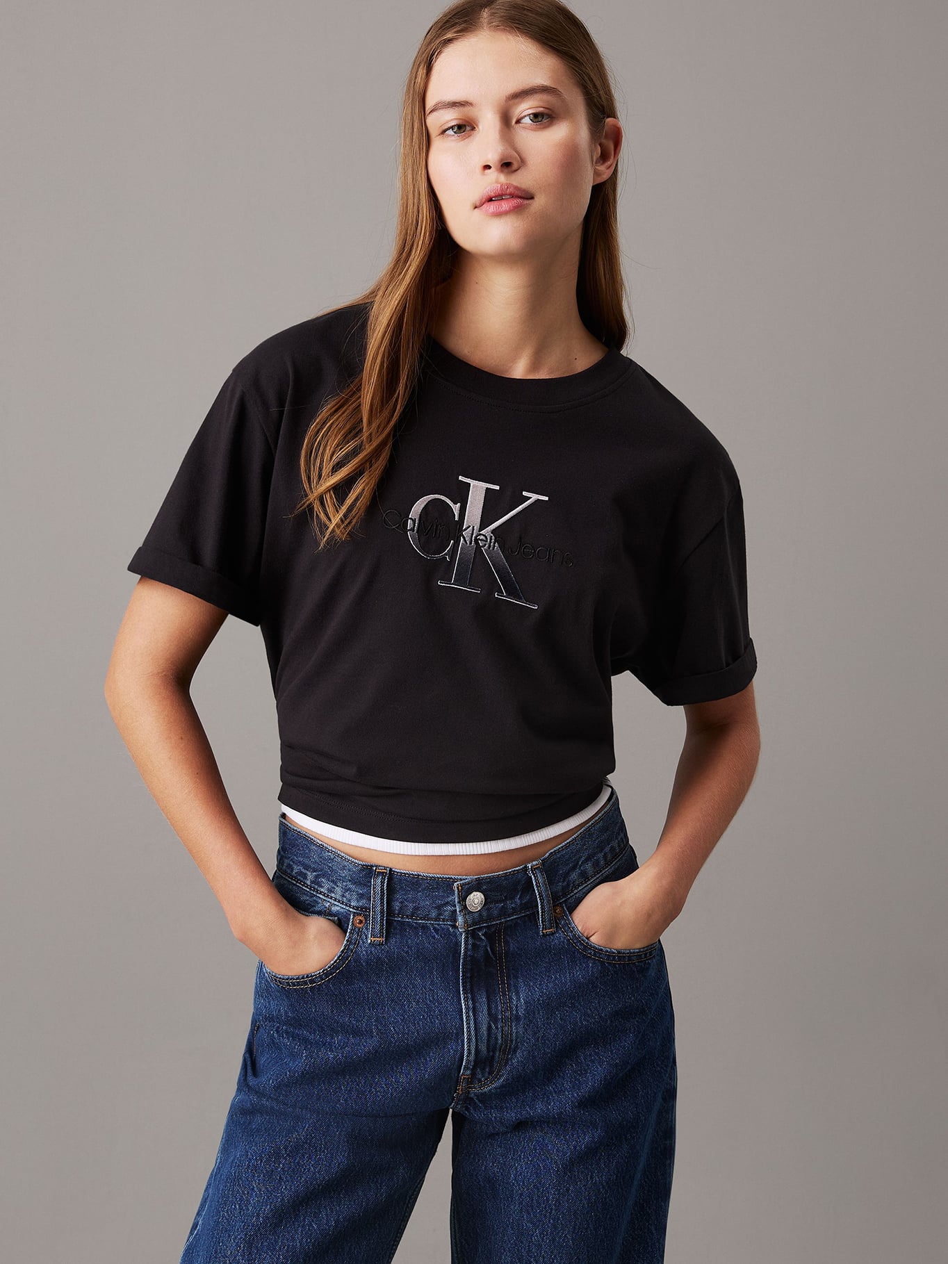 POLERA EMBROIDERED MONOLOGO - 1