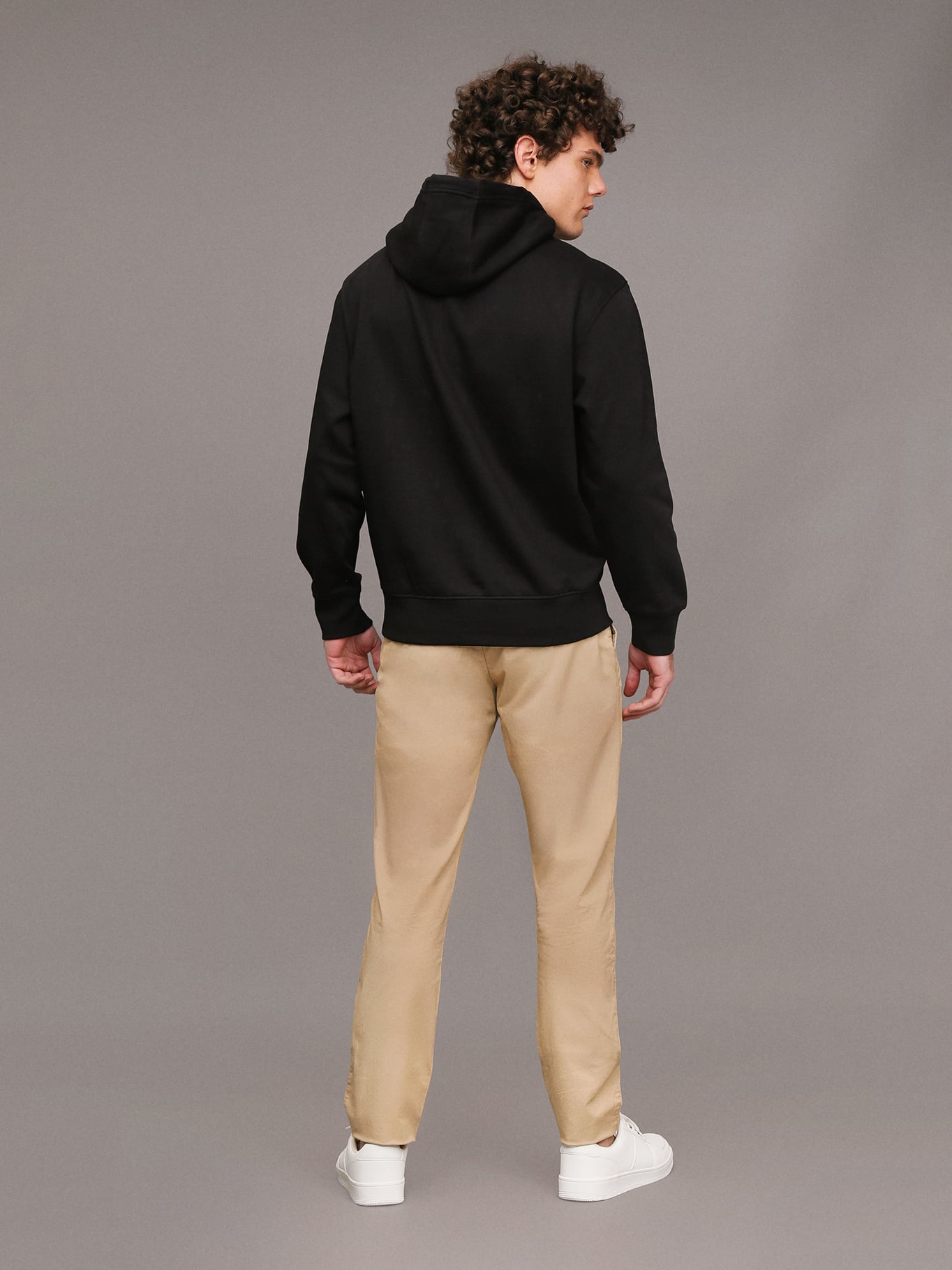 PANTALON CHINO TAPERED - 3