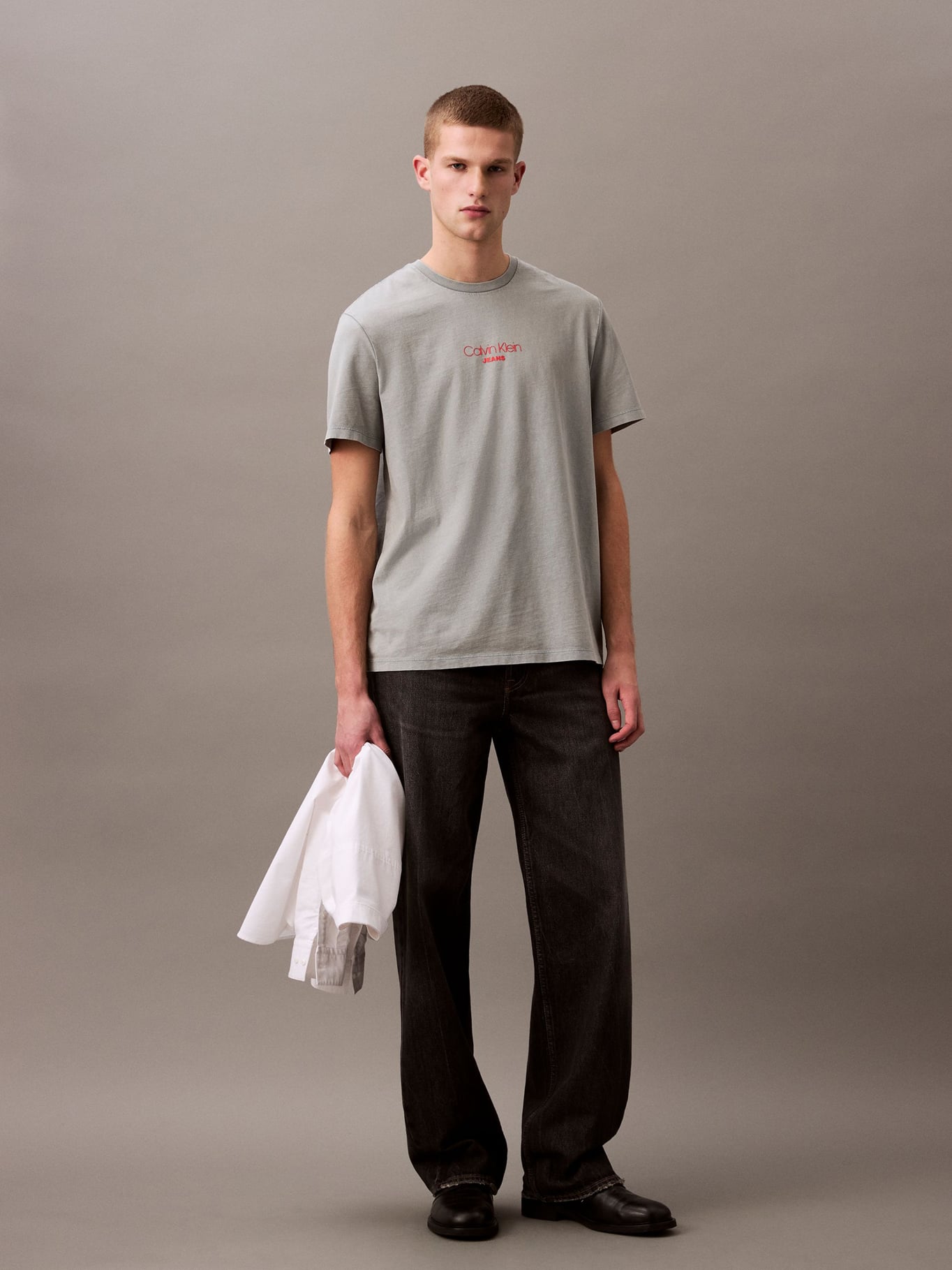 POLERA ACID WASH GRAPHIC - 2