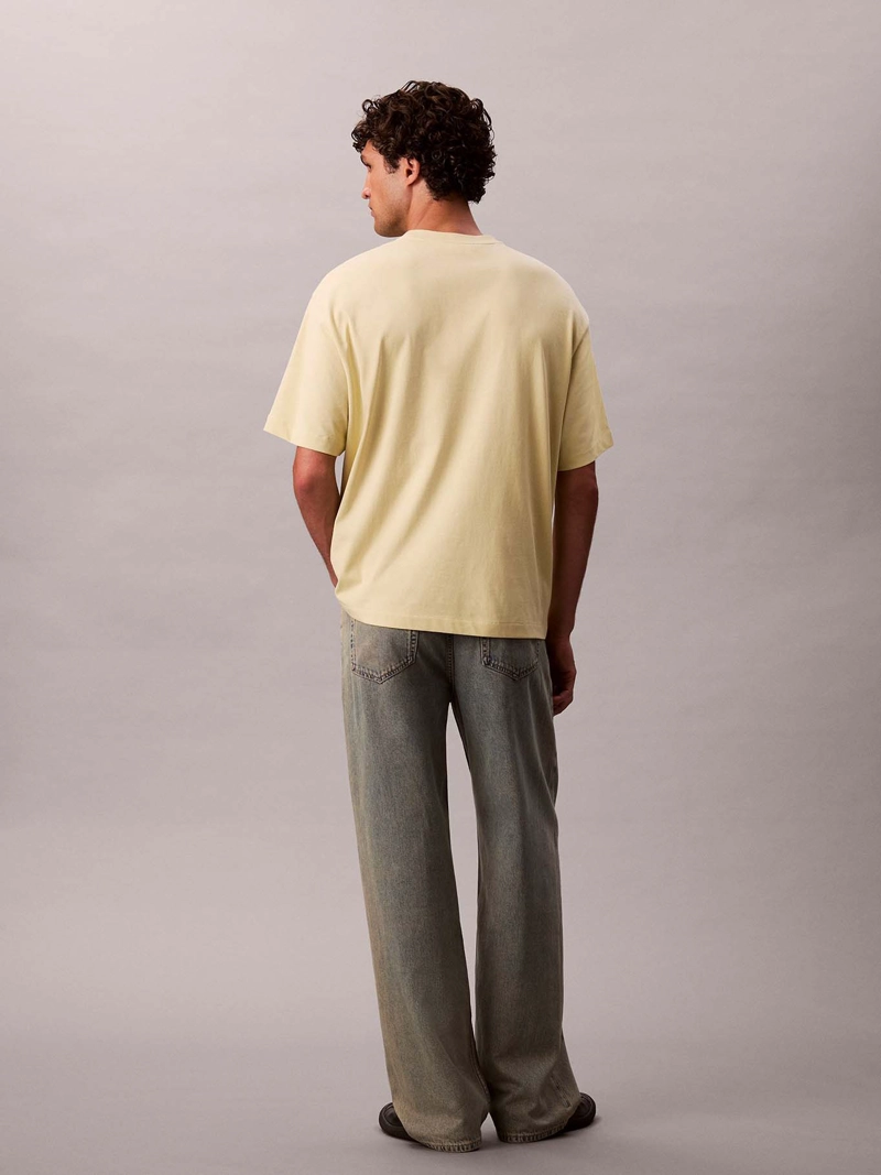 POLERA RELAXED CON MONOGRAMA ARCHIVE - 3