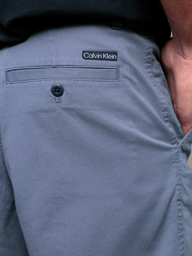 SHORT SLIM DE ALGODON - 5
