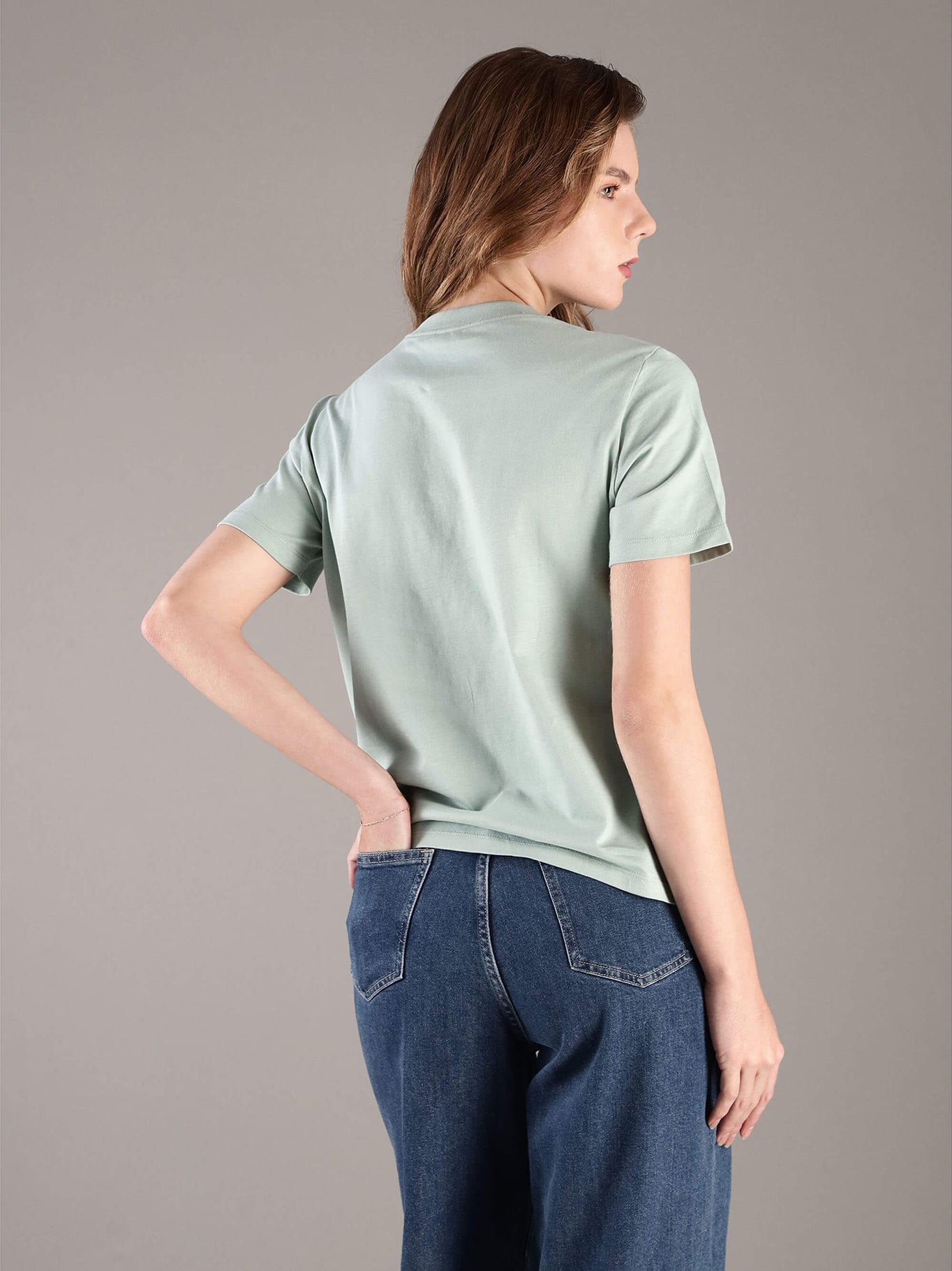 POLERA CLASICA CON MONOGRAMA ESTAMPADO - 3