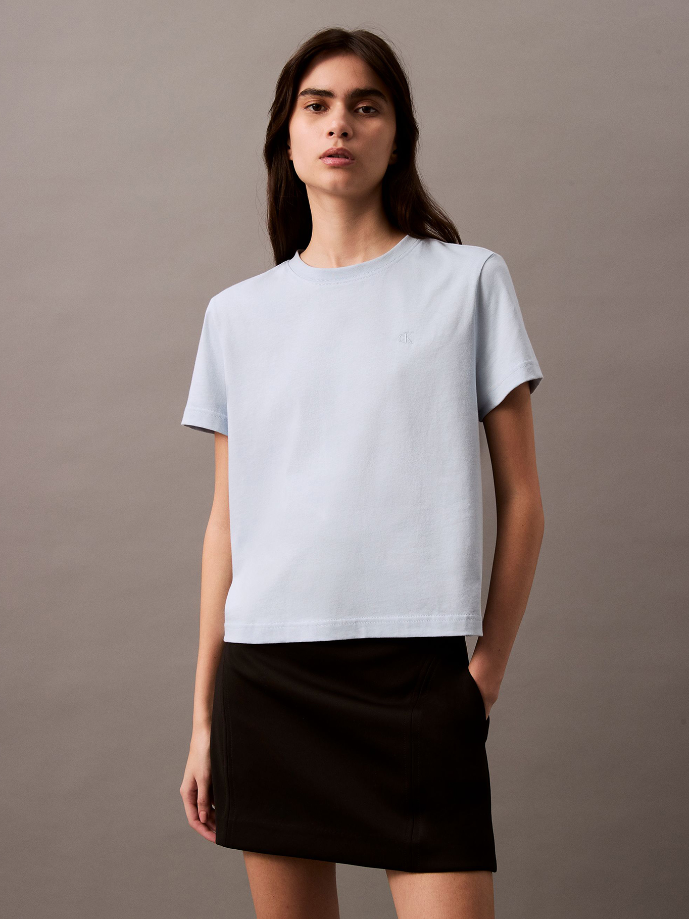 POLERA CON LOGO ARCHIVE - 1