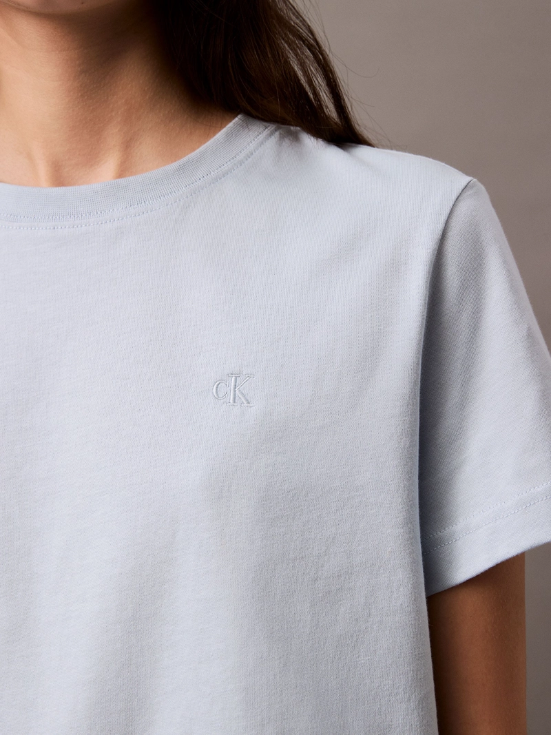POLERA CON LOGO ARCHIVE - 5