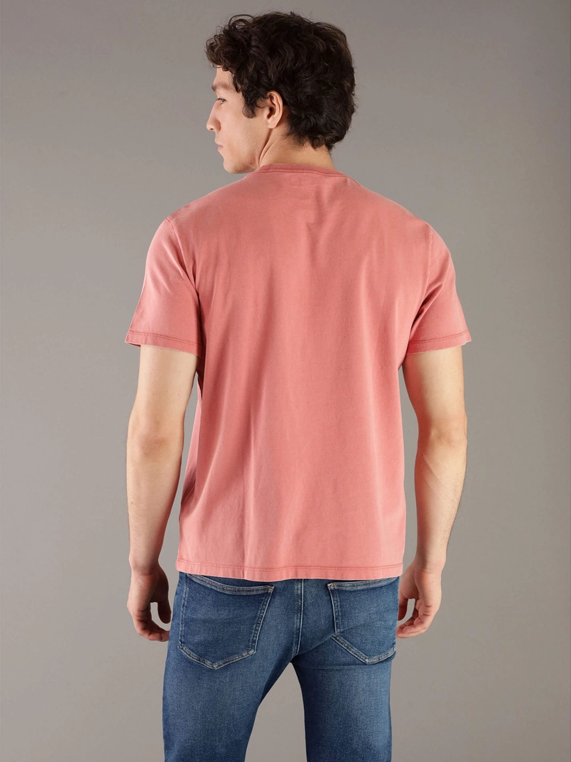 POLERA ACID WASH GRAPHIC - 3
