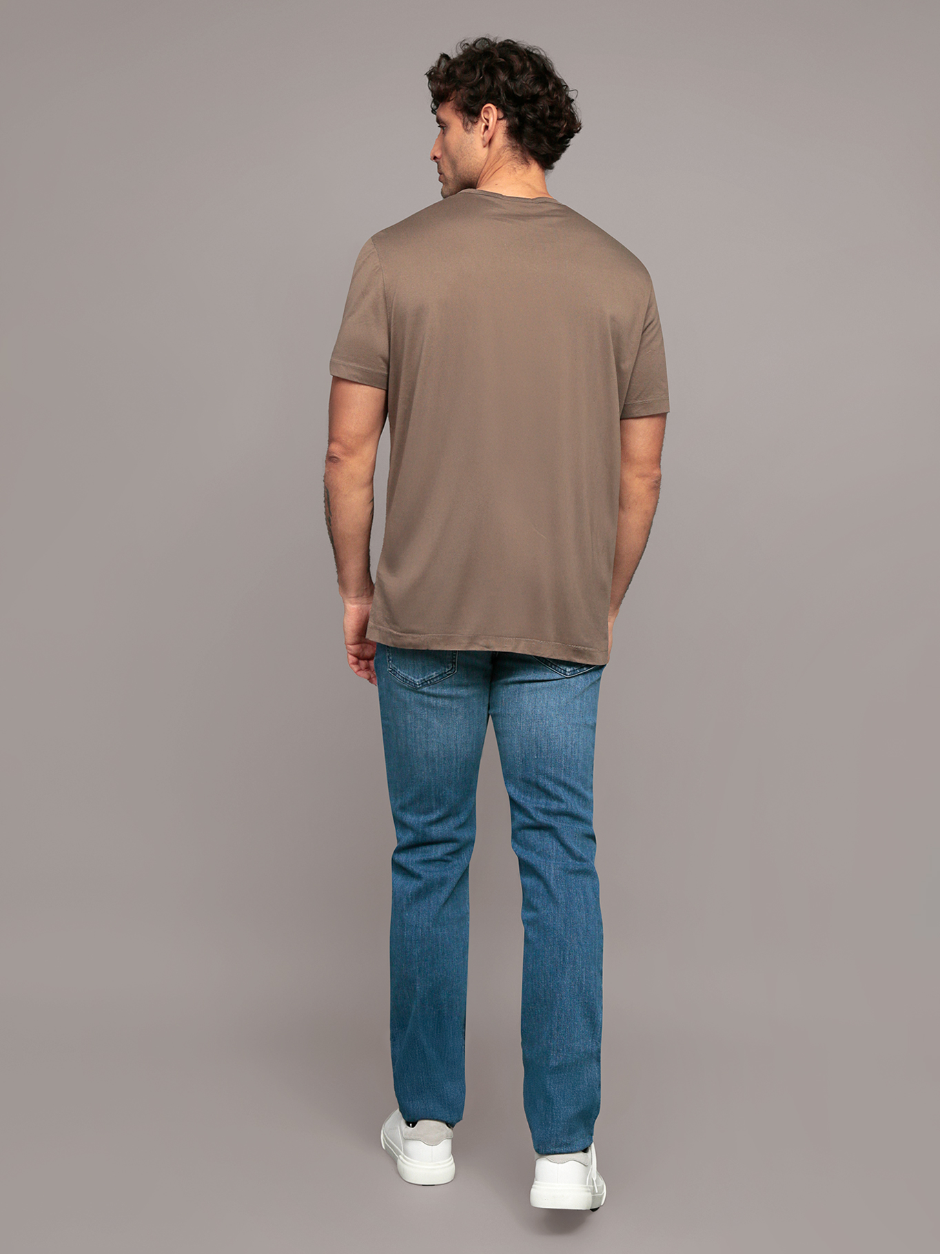 POLERA DE PUNTO GLOBAL HERO - 3