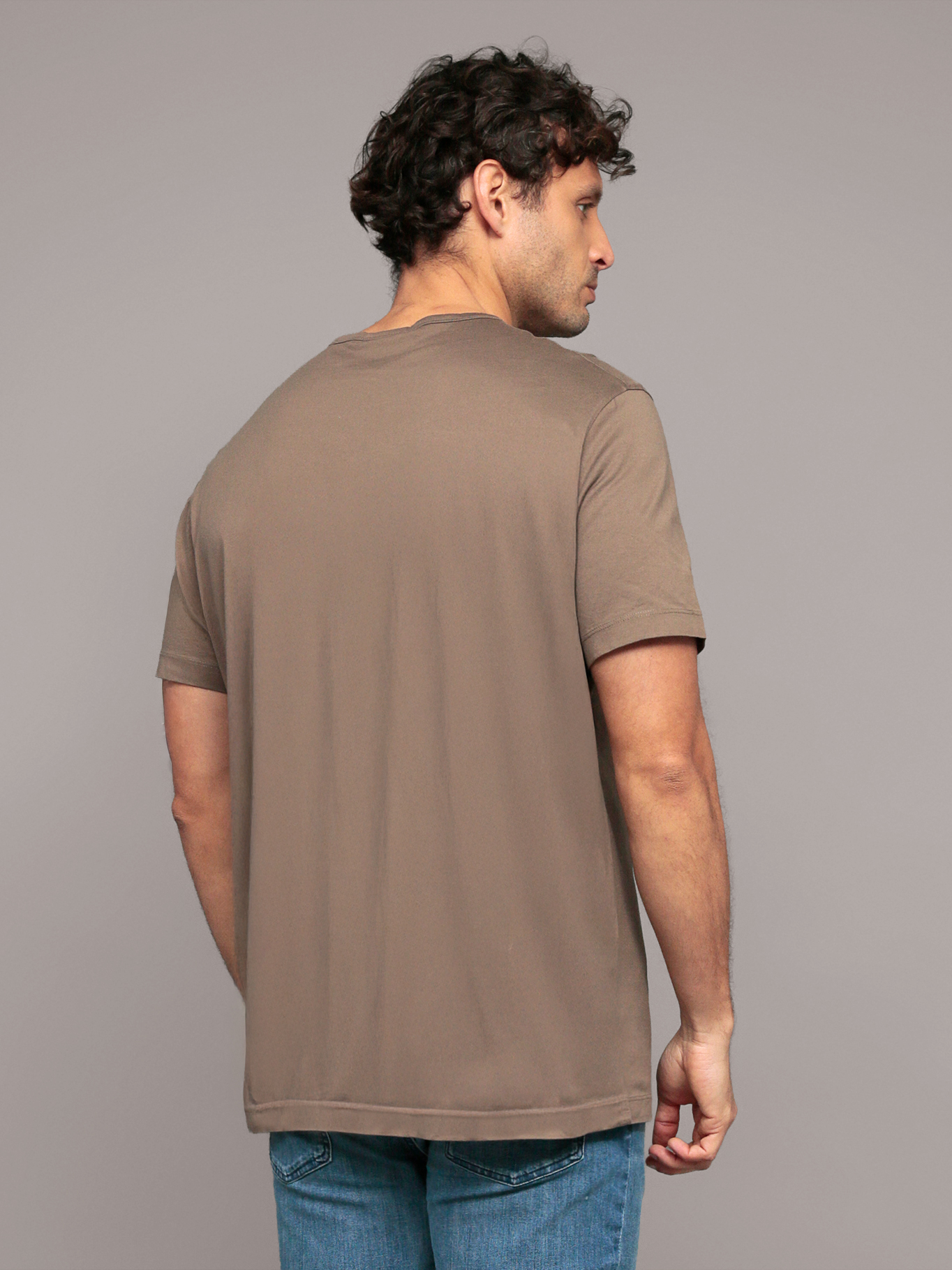 POLERA DE PUNTO GLOBAL HERO - 4