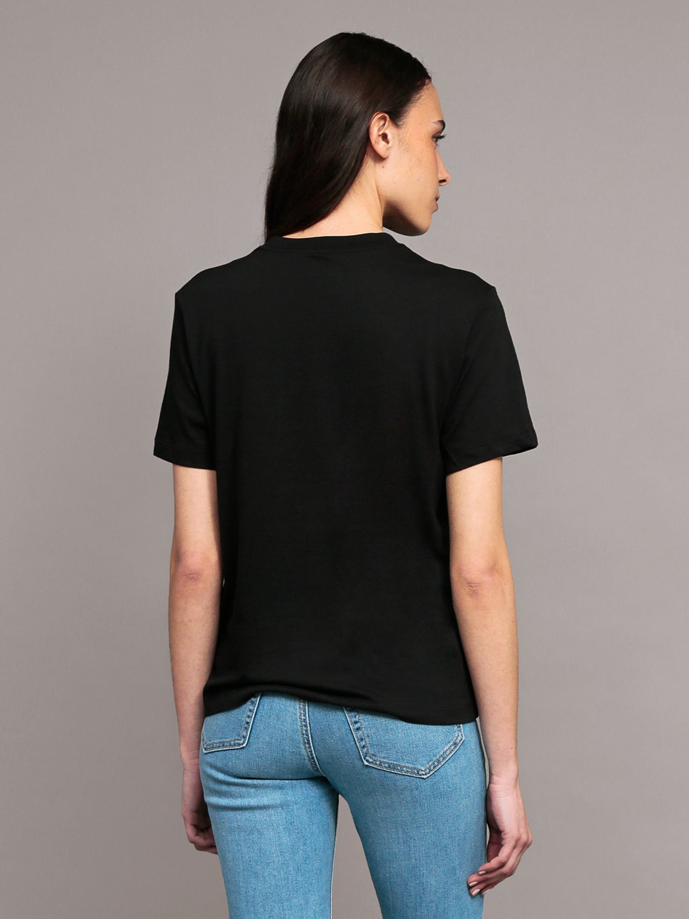 POLERA CLASSIC CON LOGO TAPE - 4