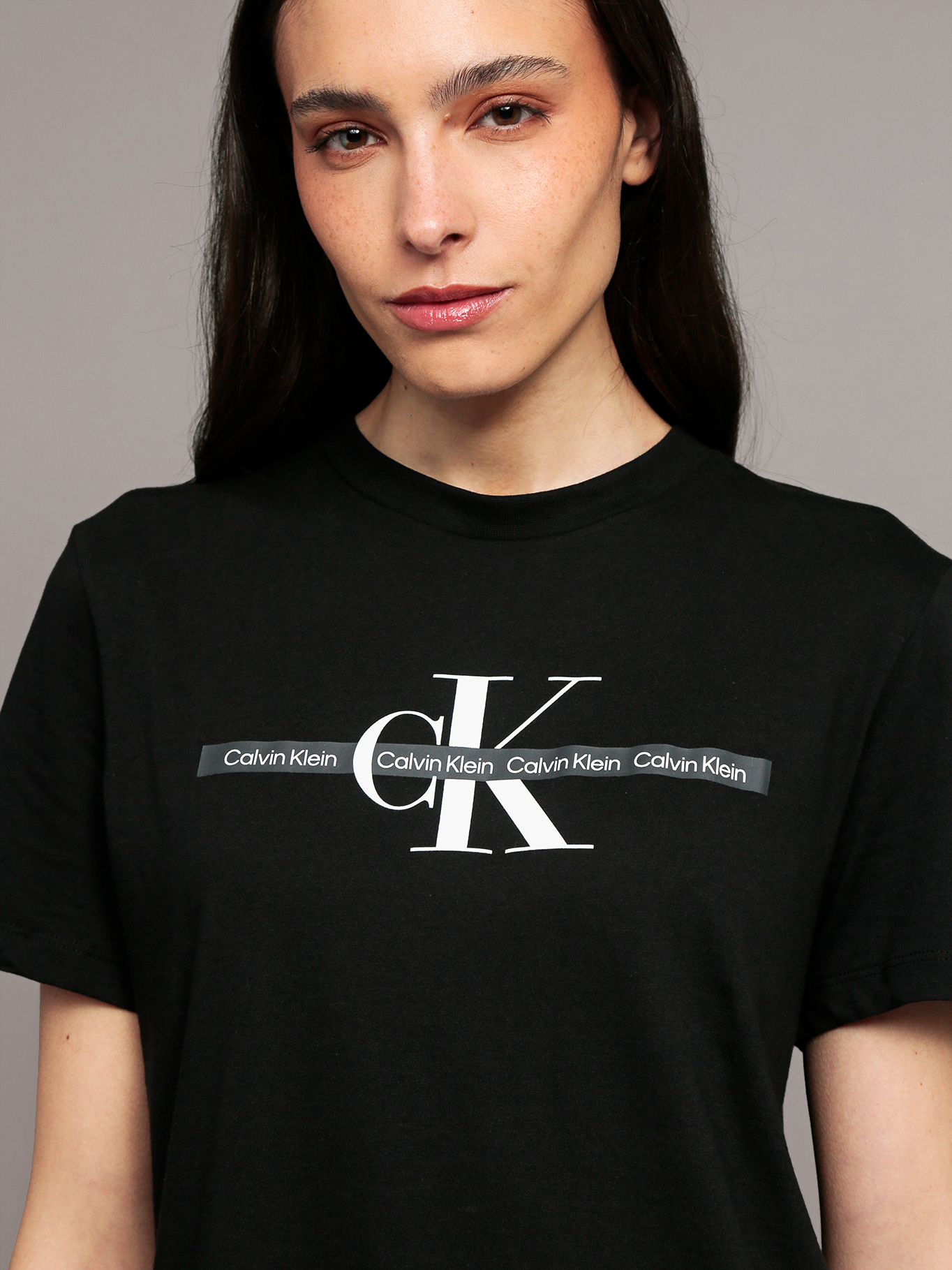 POLERA CLASSIC CON LOGO TAPE - 5