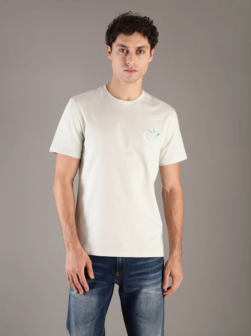 POLERA CON MONOGRAMA DIFUMINADO - 1