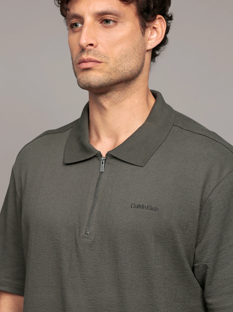 POLO RELAXED CON TEJIDO CREPE - 5