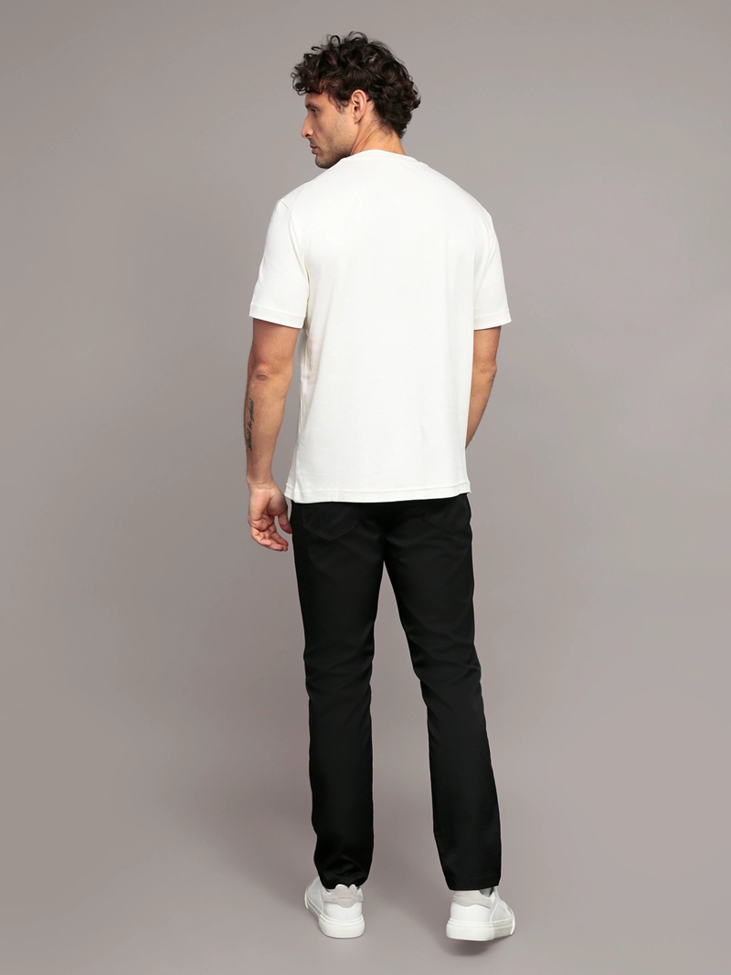 POLERA CON BORDADO TEXTURIZADO - 3